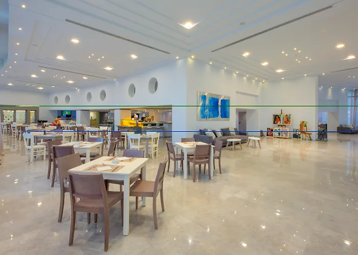 Akti Imperial Deluxe & Dolce By Wyndham