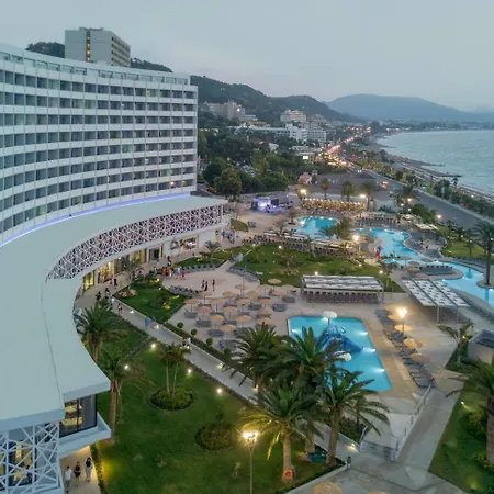 Akti Imperial Deluxe & Dolce By Wyndham Hotel