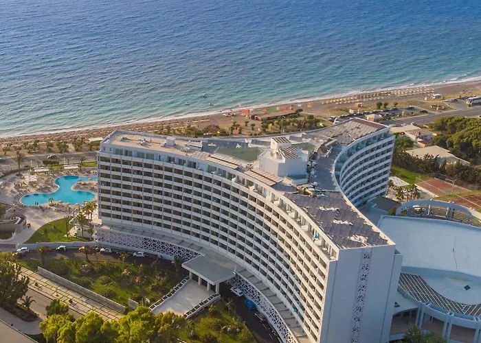 Akti Imperial Deluxe & Dolce By Wyndham 5*