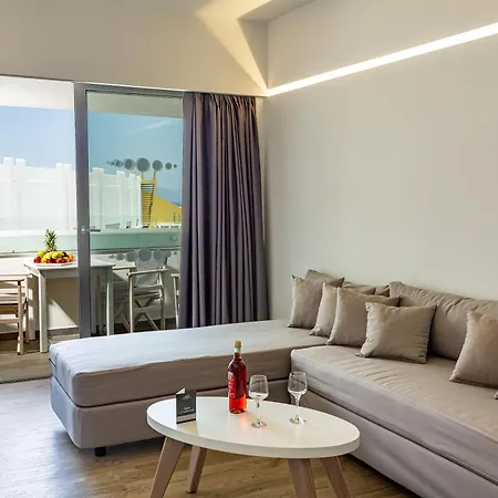 Akti Imperial Deluxe & Dolce By Wyndham 5*