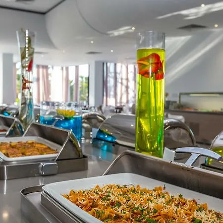 Akti Imperial Deluxe & Dolce By Wyndham 5*