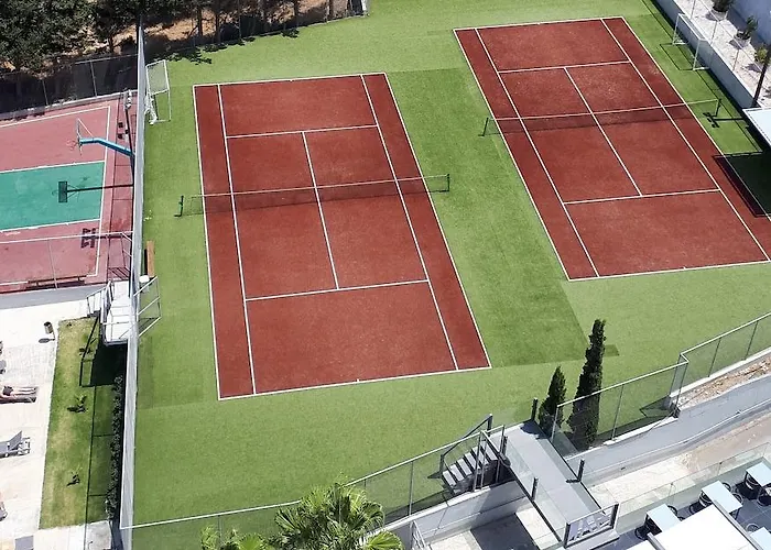 Akti Imperial Deluxe & Dolce By Wyndham Ixia (Rhodes)