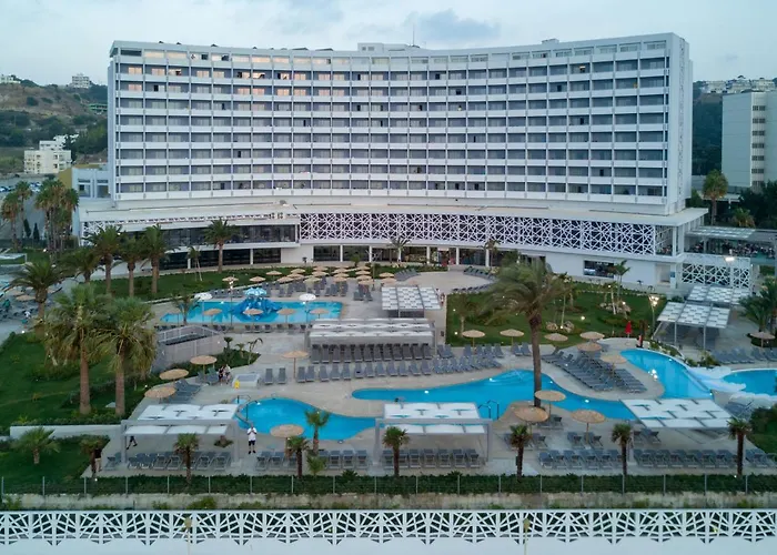 Akti Imperial Deluxe & Dolce By Wyndham מלון 5*