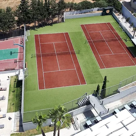 Akti Imperial Deluxe & Dolce By Wyndham Ixia (Rhodes)