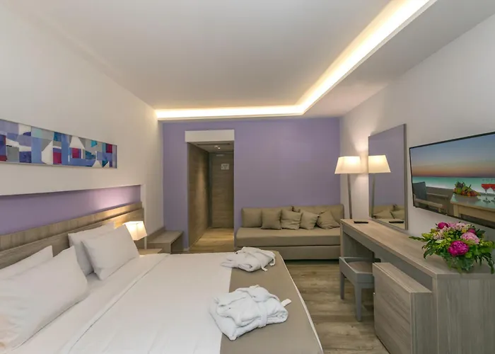 Akti Imperial Deluxe & Dolce By Wyndham Otel 5*
