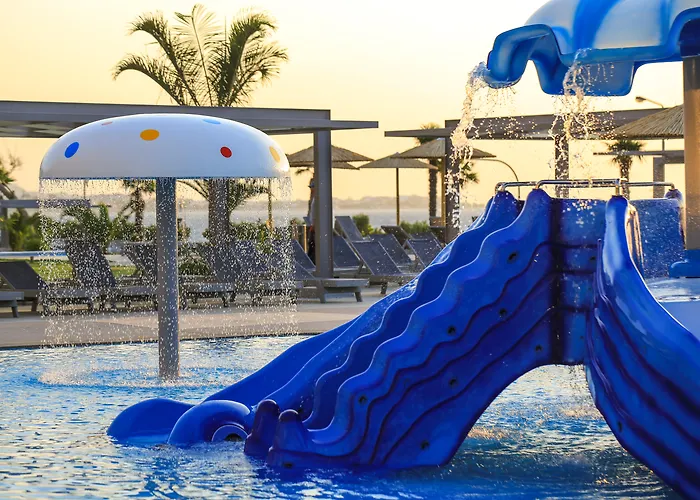 Akti Imperial Deluxe & Dolce By Wyndham Otel